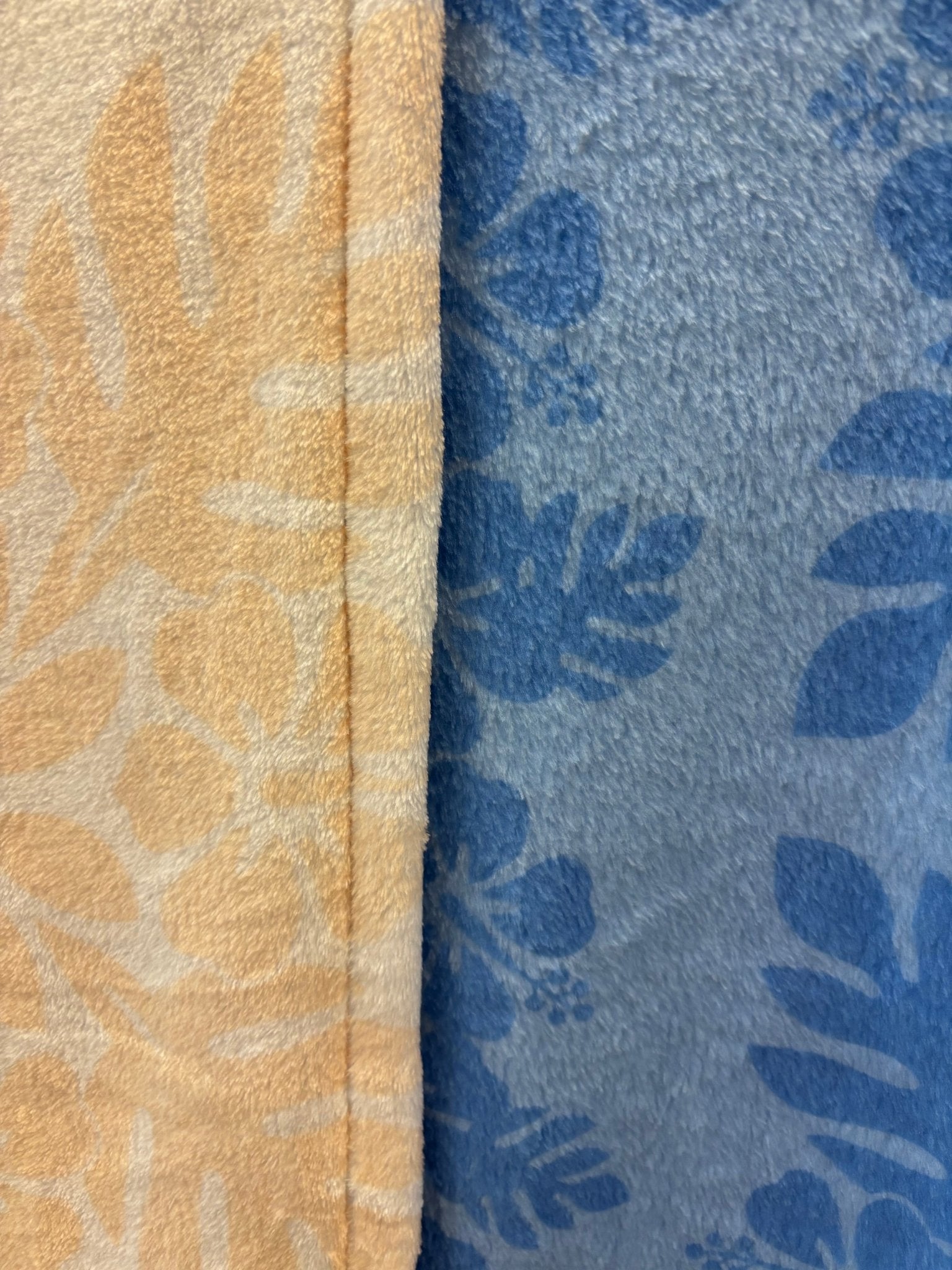Medium: Cream Quilt Hibiscus /Blue Quilt Hibiscus Minky Blanket - Sweet Sweet Honey Hawaii